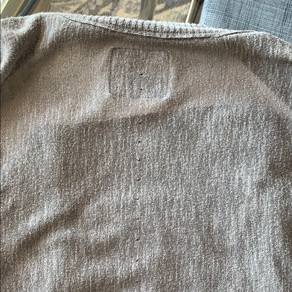 American Eagle Light Grey 3/4 Sleeve Cardigan - Picture 3 of 3